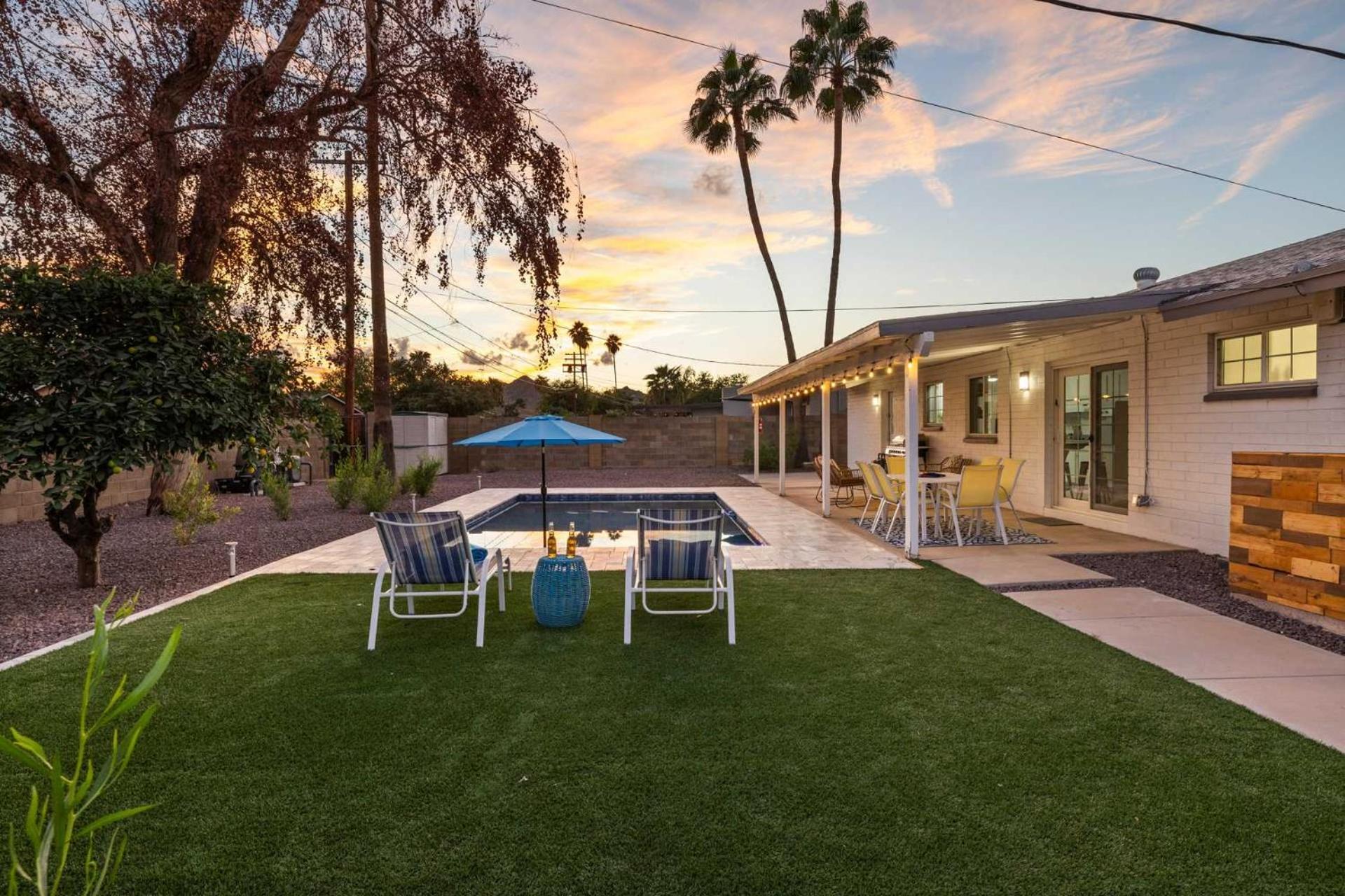 Holiday home Shangri La - Boho Chic With Patio Pool & Grille Phoenix