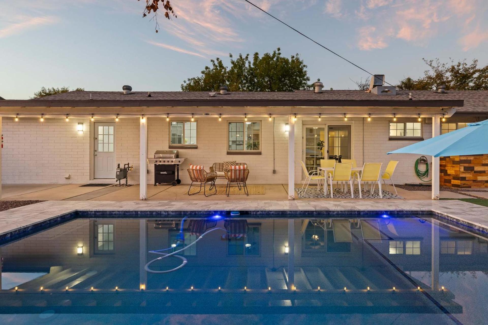 Shangri La - Boho Chic With Patio Pool & Grille *